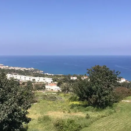 Chic Mediterranean Gem Apartmán